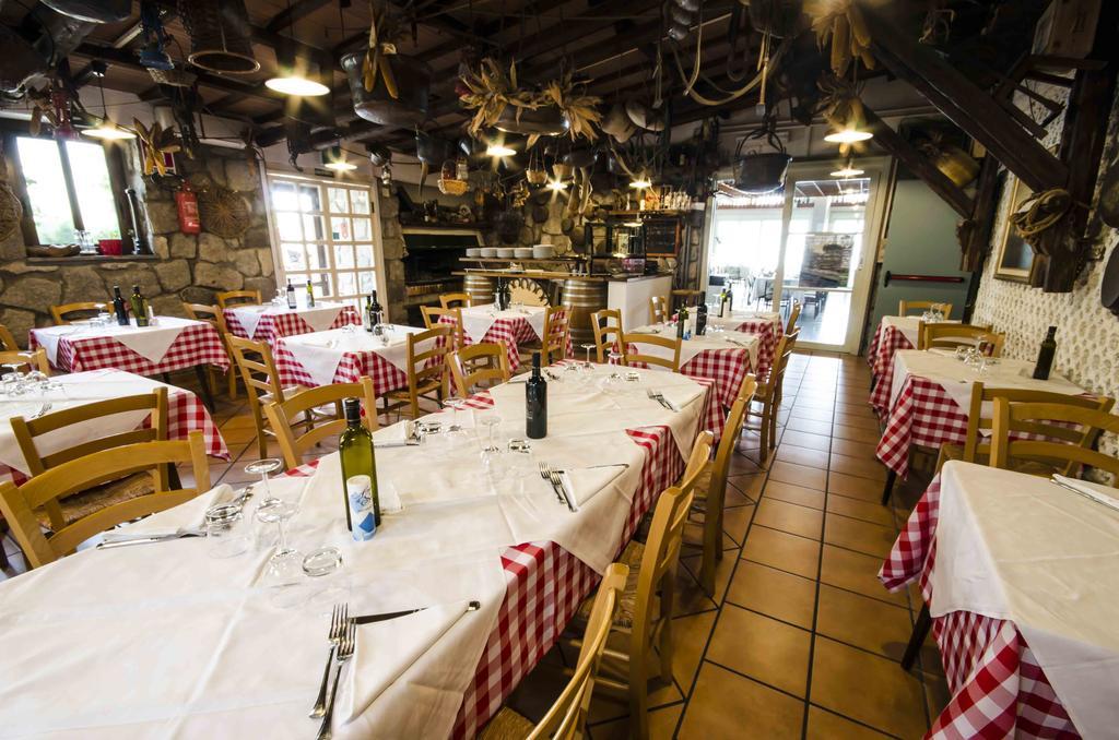 Hotel Tarconte Tarquinia Buitenkant foto