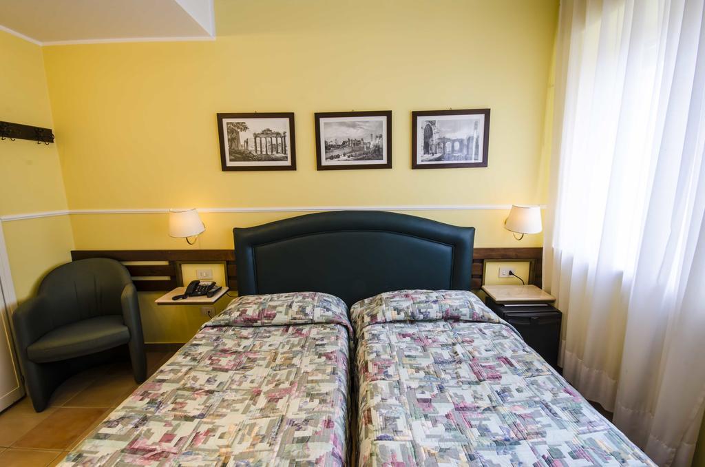 Hotel Tarconte Tarquinia Buitenkant foto