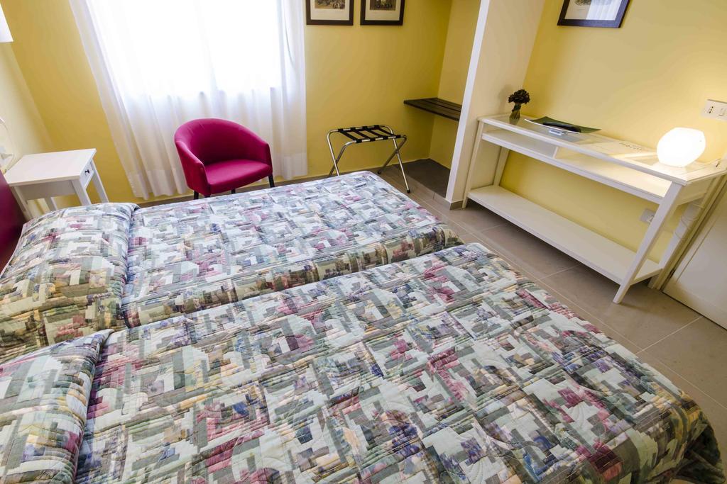 Hotel Tarconte Tarquinia Buitenkant foto