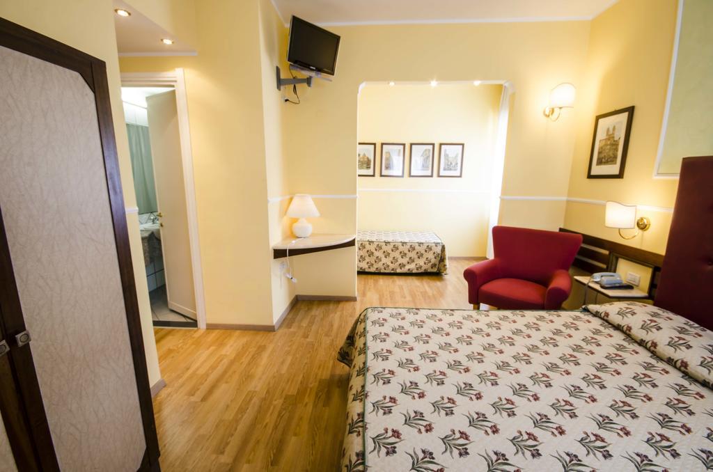 Hotel Tarconte Tarquinia Buitenkant foto